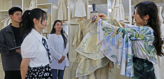 江西服裝學院2023年藝術類校考招生 紡織品研發(fā)專業(yè)深度解析